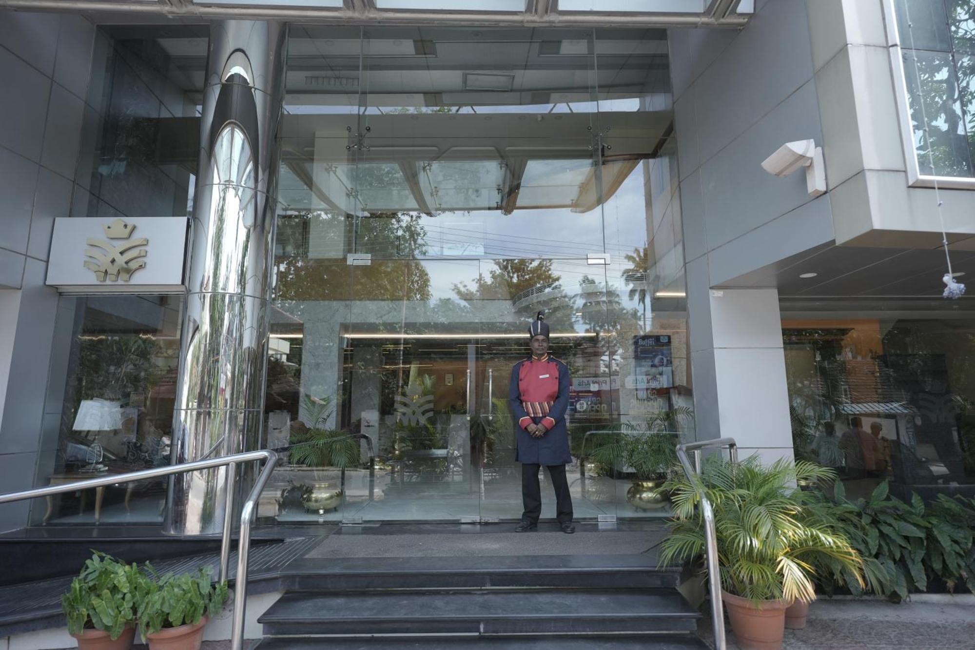 玛拉雅拉杰达哈尼酒店 特里凡得琅 外观 照片